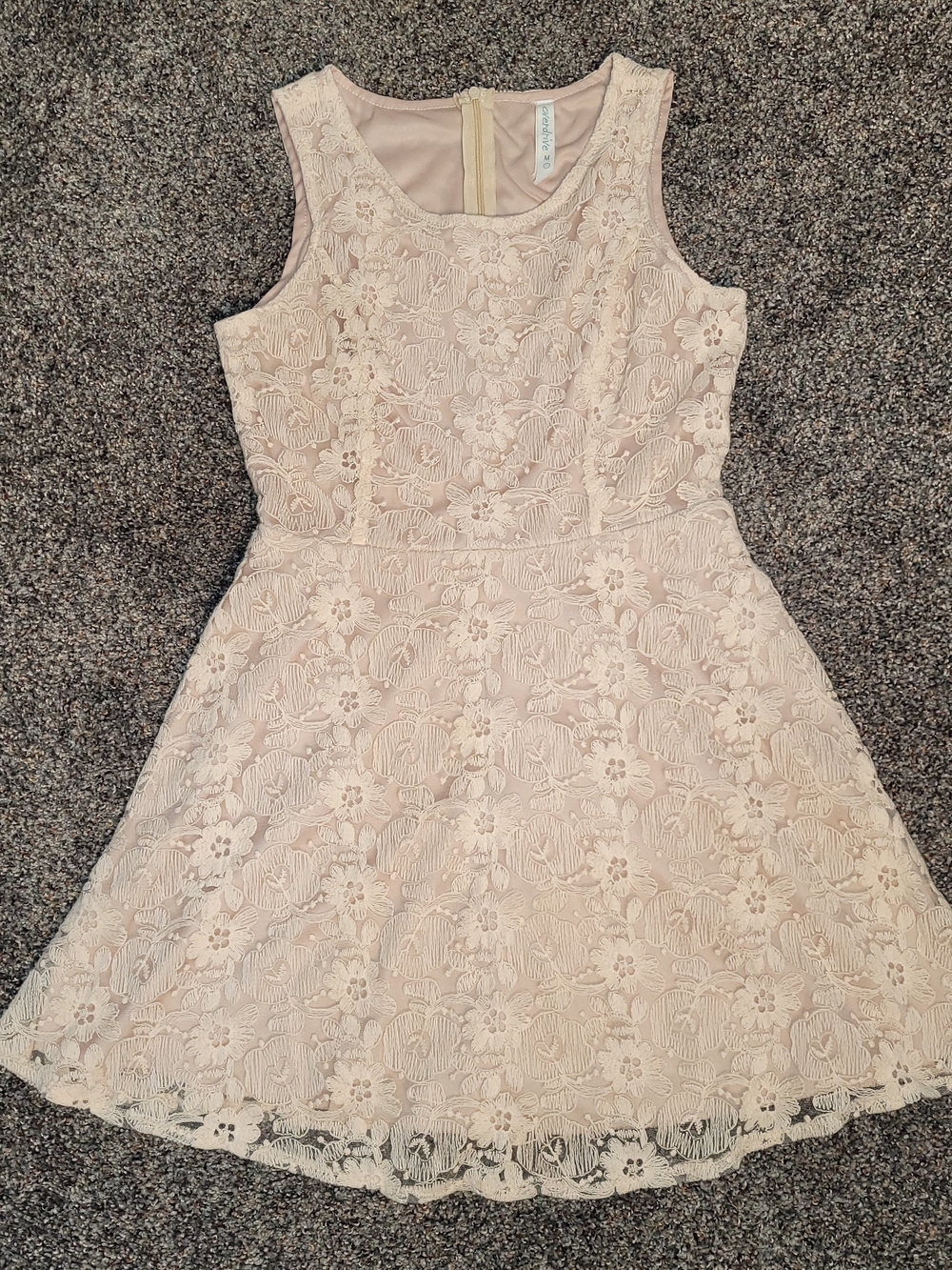 Speechless Overdrive Cream/ Peach Floral Lace Fit & Flare Dress Size Junior M